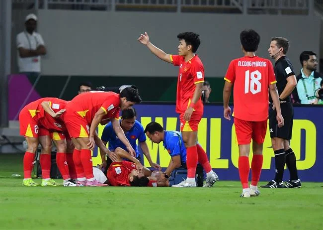 Người chơi hài lòng với dịch vụ và chiến thắng tại helo888